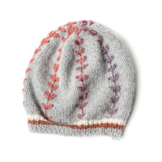 Gorro llano con bordado en 100% alpaca